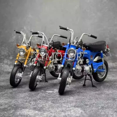 EBBRO 1/10 Honda Giraffe DAX ST50 1969 Diecast Model Car Motorcycle Bike Gifts - Image 1 of 4