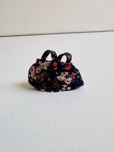 Sylvanian Families Vintage SPARES Girl's Child Dress Outfit Calico Critters - Picture 1 of 7