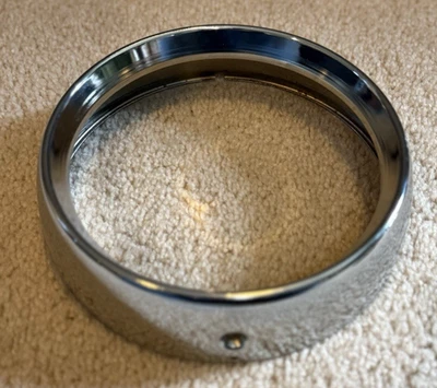 Faro de puerta Mercury 1958 bisel cromado pocos-13052-A vagón Montclair Foto 1 de 2