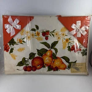 Vintage Neu im Karton State Pride 5 Stück Mittagessen Set Tischdecke 4 passende Servietten - Bild 1 von 7