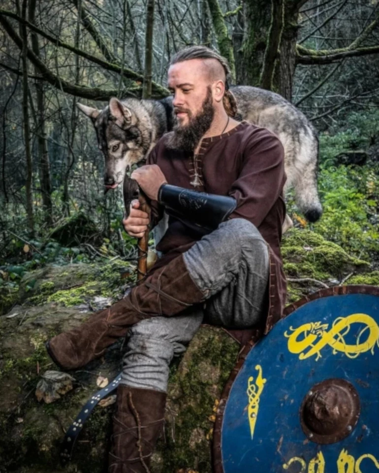LEONARDO CARBONE Botas vikingas medievales LARP Vidar terciopelo marrón negro