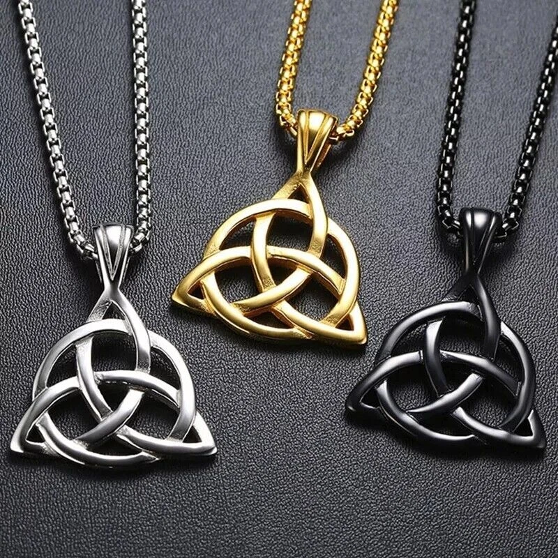 COLLANA LUNGA CIONDOLO TRIQUETRA TRIANGOLO ACCIAIO UOMO VINTAGE PUNK IDEA REGALO - Immagine 1 di 4