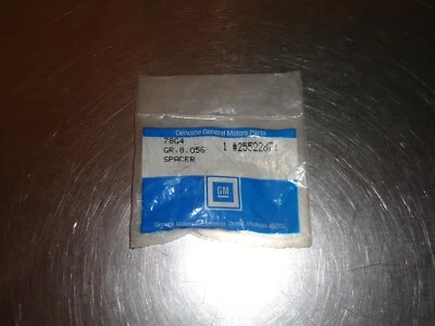Nuevo espaciador de adorno de capó GM 25522871 Buick LeSabre 1986 1987 1988 1989 NOS Foto 1 de 2