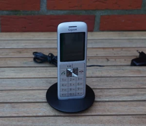 Gigaset CL660HX schnurloses DECT Telefon Mobilteil IP Telefon Fritzbox Anthrazit - Bild 1 von 3