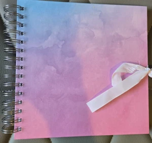 SCRAPBOOK PHOTO ALBUM - 8" x 8" approx - 30 PAGES - DESIGN 2 - Picture 1 of 2