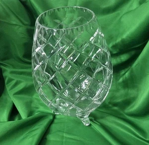 Jarrón de cristal de corte pesado de 11" con forma de huevo de 3 patas - Imagen 1 de 16