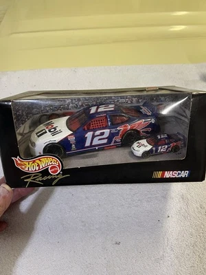 Paquete de 2 autos Hot Wheels Racing NASCAR #12 Jeremy Wayfield caja sin abrir Foto 1 de 4