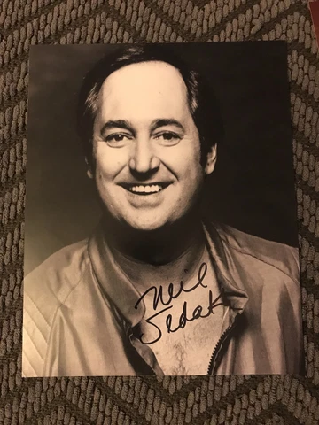 Neil Sedaka Signed 8 X 10 Photo Autographed Cover