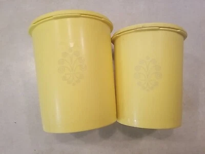 Vintage 70's Tupperware Country Yellow Canisters Nesting Storage 807-13 & 809-14 - Image 1 of 4
