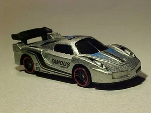 Exótico Ferrari Enzo 2003 de 3 pulgadas sin marca 1/64 diecast como nuevo suelto - Imagen 1 de 5