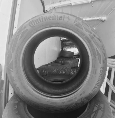 235 55 R18 104V XL Continental EcoContact 6 Sommerreifen ( DeMo) - Bild 1 von 4