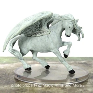 Return of the Dragons ~ PEGASIS #28 D&D Icons of Realms winged horse miniature - Picture 1 of 3