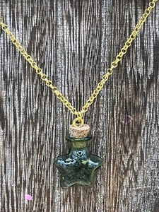 Green Black Salt Spiritual Protection Herb Mix Spell Jar Necklace  - Picture 1 of 3