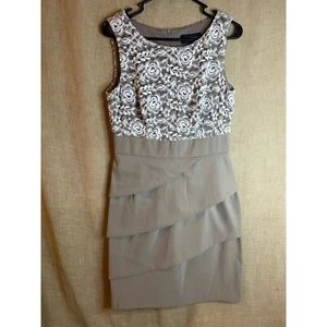 Connected Apparel Lace Top Tiered Dress Size 6 Party Cocktail Sleeveless - Picture 1 of 10