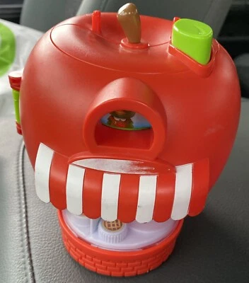 Fat Brain Toys Timber Tots Apple Delight Bakery Replacement Apple W No Pieces - Image 1 of 4