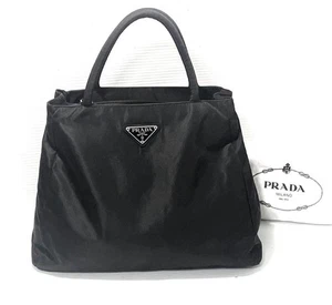 Borsa Prada Triangolare Placca Nylon Tesuto Mano Nera - Foto 1 di 9