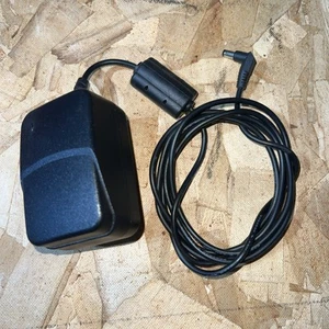 GENUINE GLOBTEK MEDICAL POWER SUPPLY GTM41061-1512 7.0 AC ADAPTER 5V 3A W6-4(2) - Photo 1/4
