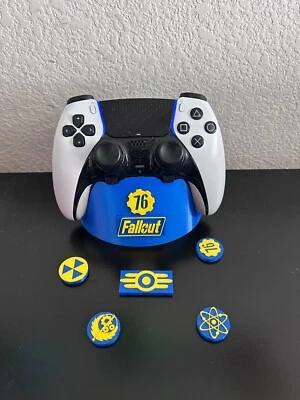 PS5 DualSense edge stand with swappable logos - Image 1 of 4