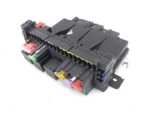 Rear Under Seat SAM Fuse Box Control Module for 00-06 S500 W220 A 032 545 84 32 - Picture 1 of 13