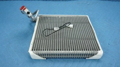 Nissan Titan XD AC evaporador núcleo refrigerador com válvula de expansão 2016-2018 fabricante de equipamento original - Imagem 1 de 4