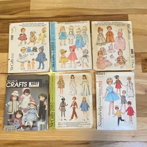Lot of 6 Vintage McCalls Simplicity Sewing Patterns Doll Clothing Tiny Tears Etc - Picture 1 of 7