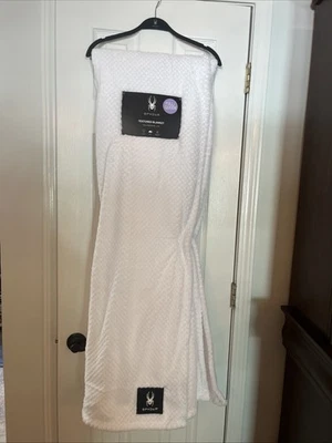 SPYDER Ultra Plush Textured Blanket Full / Queen 90"x90"-NWT - Image 1 of 4