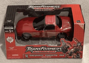 Hasbro ALT15 Transformers Autobot Swerve Chevrolet Corvette Z06 New in Stock - Picture 1 of 4