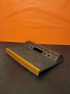 Vintage Original Authentic Atari 2600 4 Switch Console Top Shell Only - Picture 1 of 4