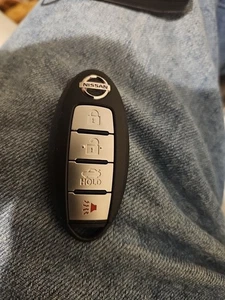 ORIGINAL NISSAN ALTIMA SMART KEY OEM FOB Selling As-is Is. - Picture 1 of 4