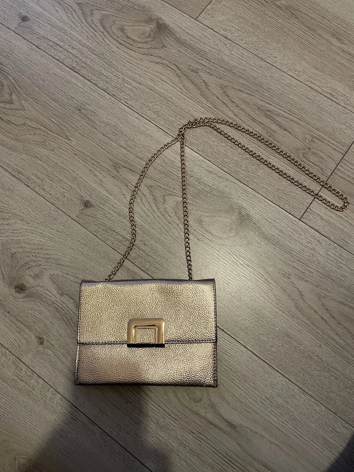 New Look RW Rose Gold Small Envelope Shoulder Bag Gold Chain Strap  - Image 1 of 4