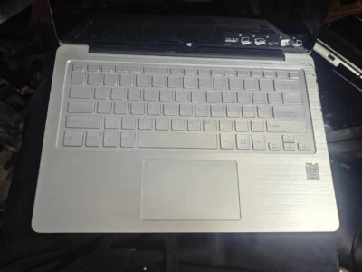 Palmrest US Keyboard Touchpad Silver for Sony SVF13N SVF13N27PGB SVF13N13CXB - Image 1 of 2