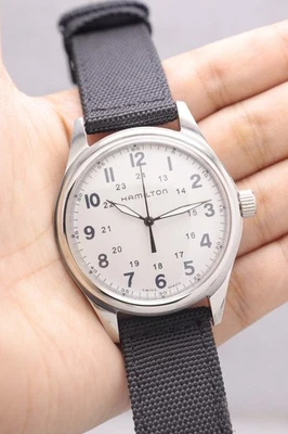 Vintage Hamilton 40 mm Manual Winding Swiss Movement Men's Watch. - Image 1 of 4