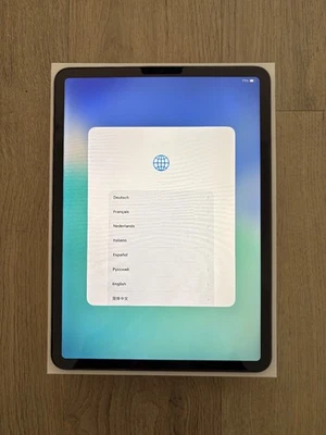 Apple iPad Pro 1. Gen 64GB, Wi-Fi, 11 Zoll - Space Grau   guter Zustand mit OVP - Bild 1 von 4