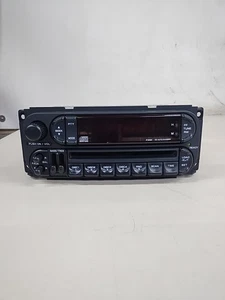 2001-2005 Dodge Stratus/ Chrysler Sebring AM-FM-CD Radio 4 Disc Changer Oem - Foto 1 di 5
