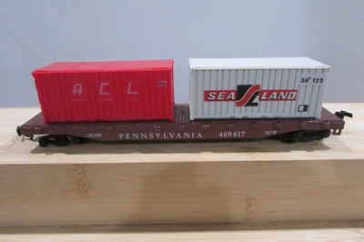HO Scale Lima Pennsylania Flat Car #469617 w/ Two 20' Container  C0971 - Image 1 of 4