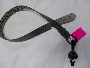 NEW BETSEY JOHNSON FAUX LEATHER GRAY / SILVER BELT $38 RETAIL SIZE MEDIUM - Picture 1 of 4