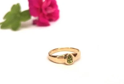 14k Solid Yellow Gold Natural Peridot Minimalist Solitaire Engagement Ring J148 - Image 1 of 4