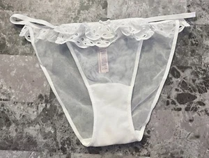VICTORIA'S SECRET DREAM ANGELS WHITE MESH EYELET RUFFLE STRING BIKINI PANTIES - Picture 1 of 6