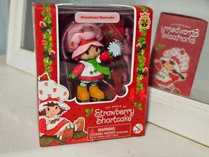 Strawberry Shortcake Christmas Cheebee TLS 2.5 Holiday Winter Snowflake Series 3 - Picture 1 of 6