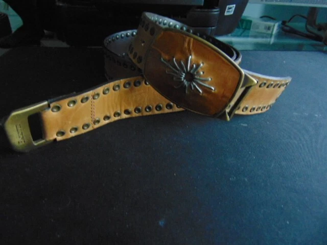 DISEÑADOR ITALIANO "CESARE PACIOTT" CINTURÓN DE CUERO NUEVO, HECHO EN ITALIA. Foto 1 de 4