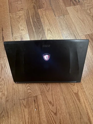 Portátil para juegos MSI GS43VR 7RE Phantom Pro i7 GeForce GTX 1060 Foto 1 de 4