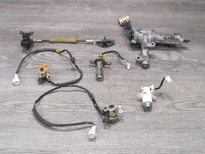 97-00 LEXUS UZZ30L SC300 SC400 A/T CONJUNTO DE CHAVES DE TRAVA DE PORTA-MALAS DE IGNIÇÃO FABRICANTE DE EQUIPAMENTO ORIGINAL - Imagem 1 de 4