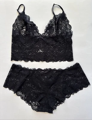 Conjunto de sujetador de encaje negro de malla Frederick’s of Hollywood Y2K lencería talla grande Foto 1 de 4