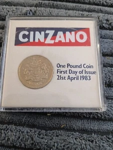 Moneda de 1£ Cinzano vintage primer día de emisión abril 1983 buen estado - Imagen 1 de 3