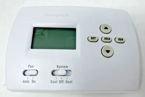 Honeywell PRO 4000 5-2 Day Programmable Thermostat TH4110D1007  - Picture 1 of 5
