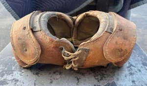 Antique 1930’s O'Shea Knitting Mills (Chicago) Football Shoulder Pads - Picture 1 of 6