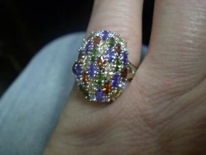 925 Sterling Silver Ladies Amethyst Garnet Peridot Cluster Ring 4.1 grams - Picture 1 of 4