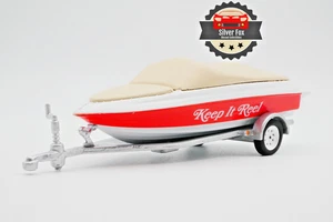Remolque de cubierta roja para barco de pesca de la década de 1960 rojo escala 1:64 diecast modelo de coche de coleccionista - Imagen 1 de 12