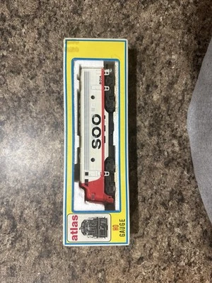 HO Atlas 7050 SOO Line FP7 Powered Diesel 501A Boxed - Image 1 of 4