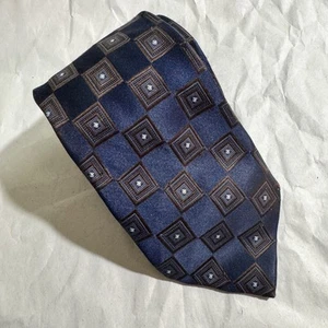 Donald Trump Signature Collection Silk Tie Dark Blue Geometric Pattern 60" x3.5" - Picture 1 of 6